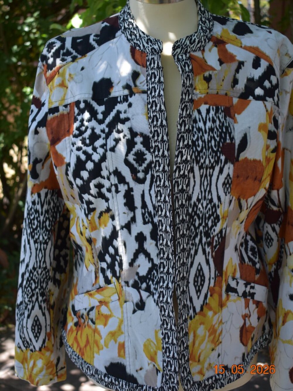 Chico’s Multi-colored Tailored Jacket 2/12